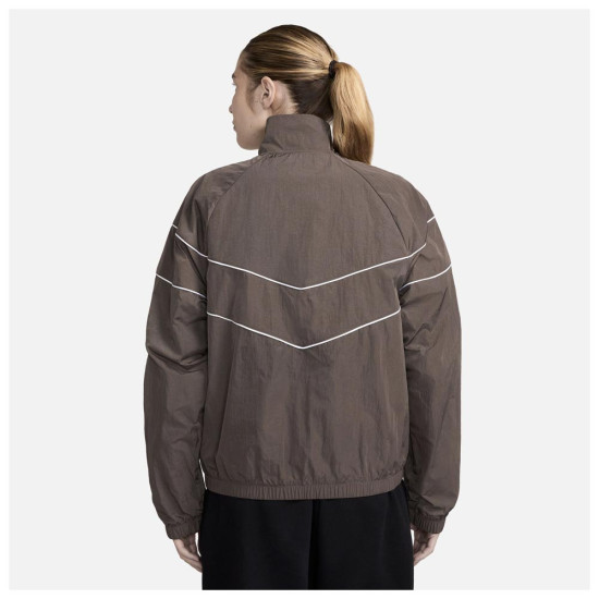 Nike Γυναικείο αντιανεμικό μπουφάν Windrunner